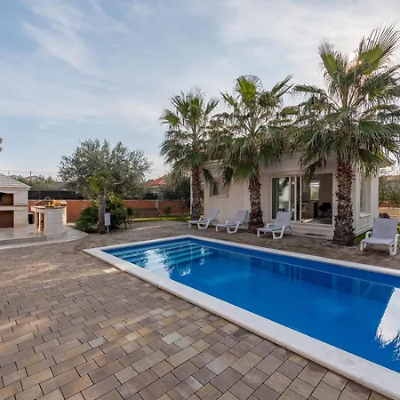 Luxury Villa Agape Palm Beach Tennisplatz Privlaka  Exterior photo
