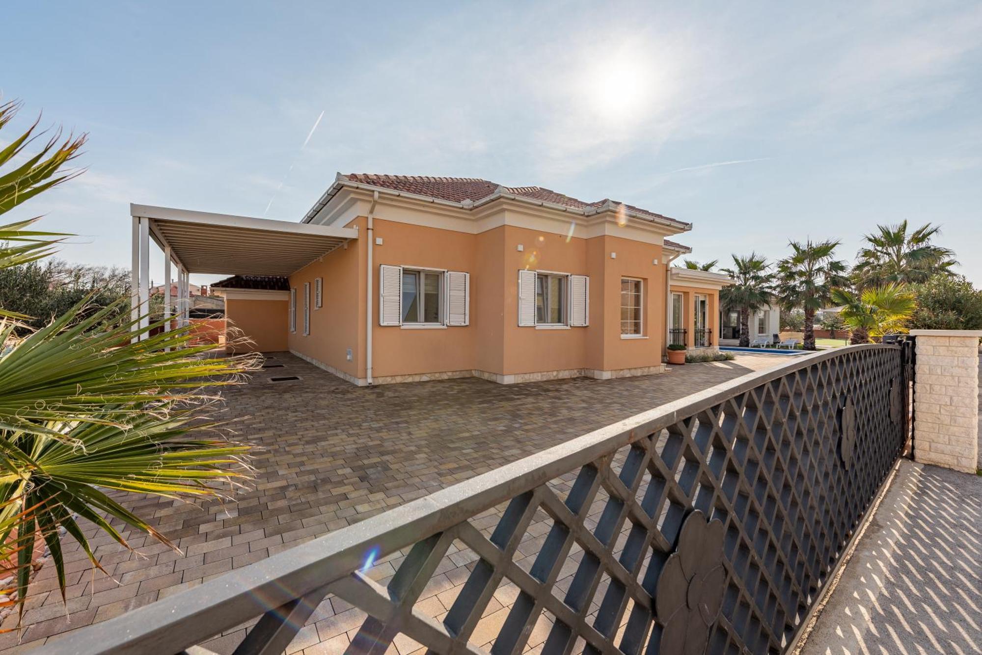 Luxury Agape Palm Tennisplatz * Privlaka (Zadar)