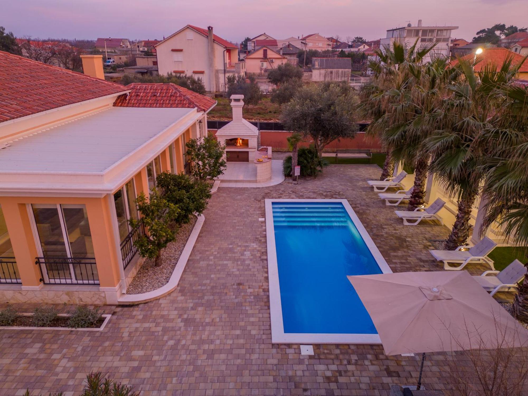 Luxury Agape Palm Tennisplatz Villa *