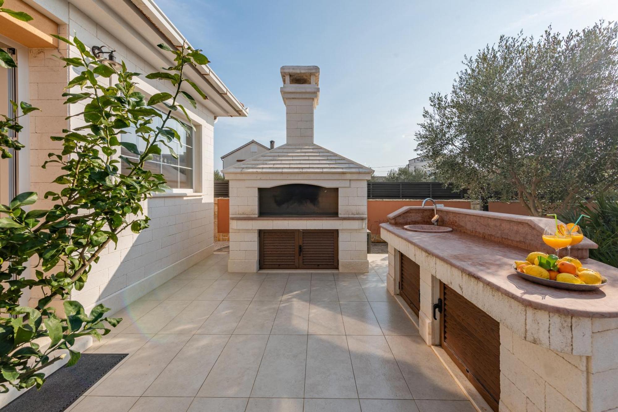 Villa Luxury Agape Palm Tennisplatz *