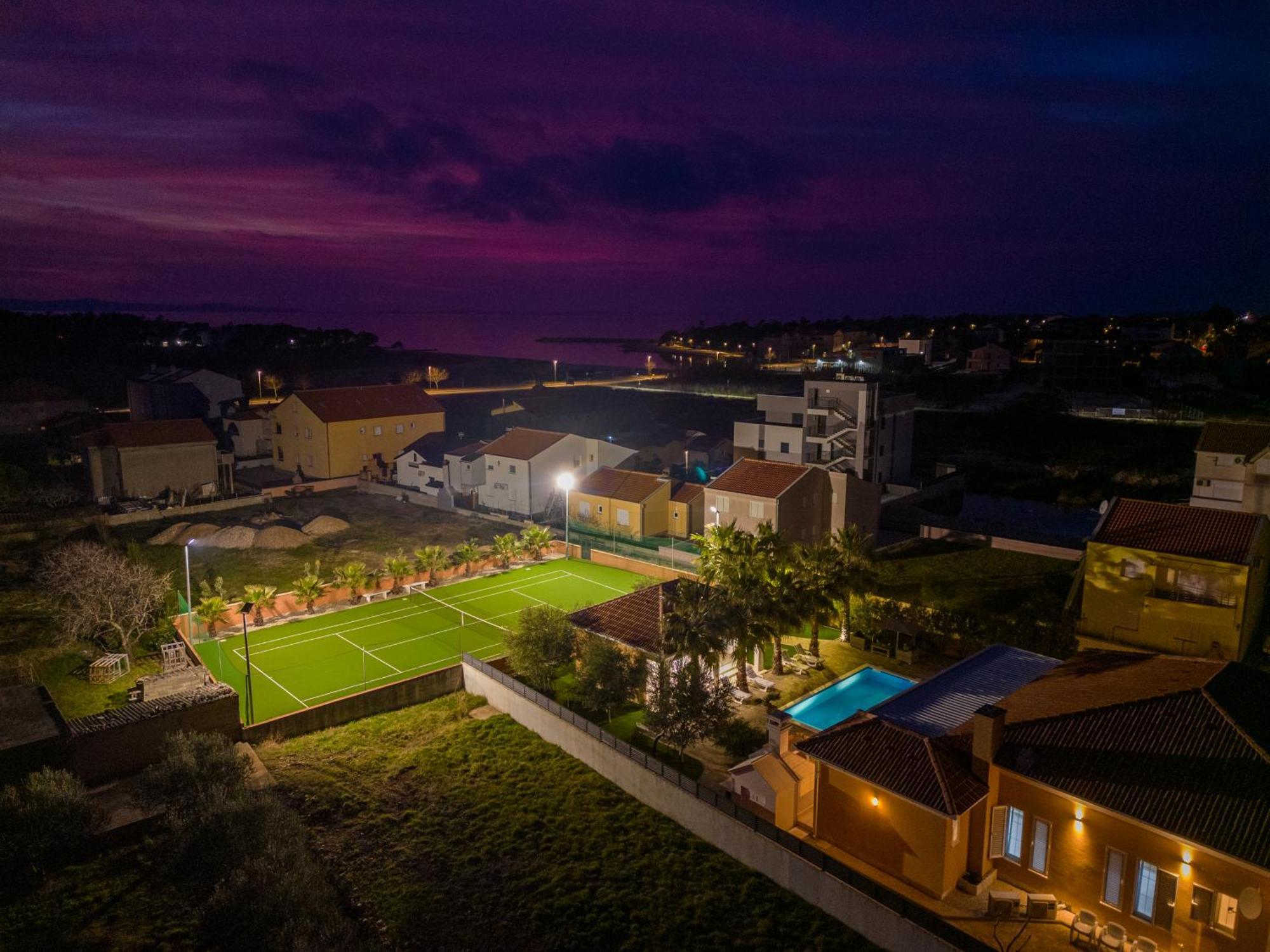 Luxury Agape Palm Tennisplatz * Privlaka (Zadar)