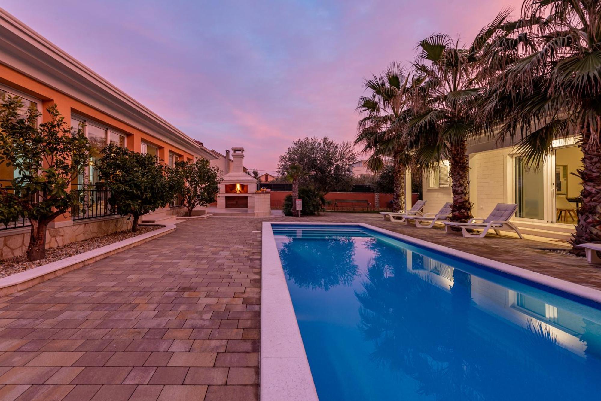 Luxury Agape Palm Tennisplatz Villa Privlaka (Zadar)