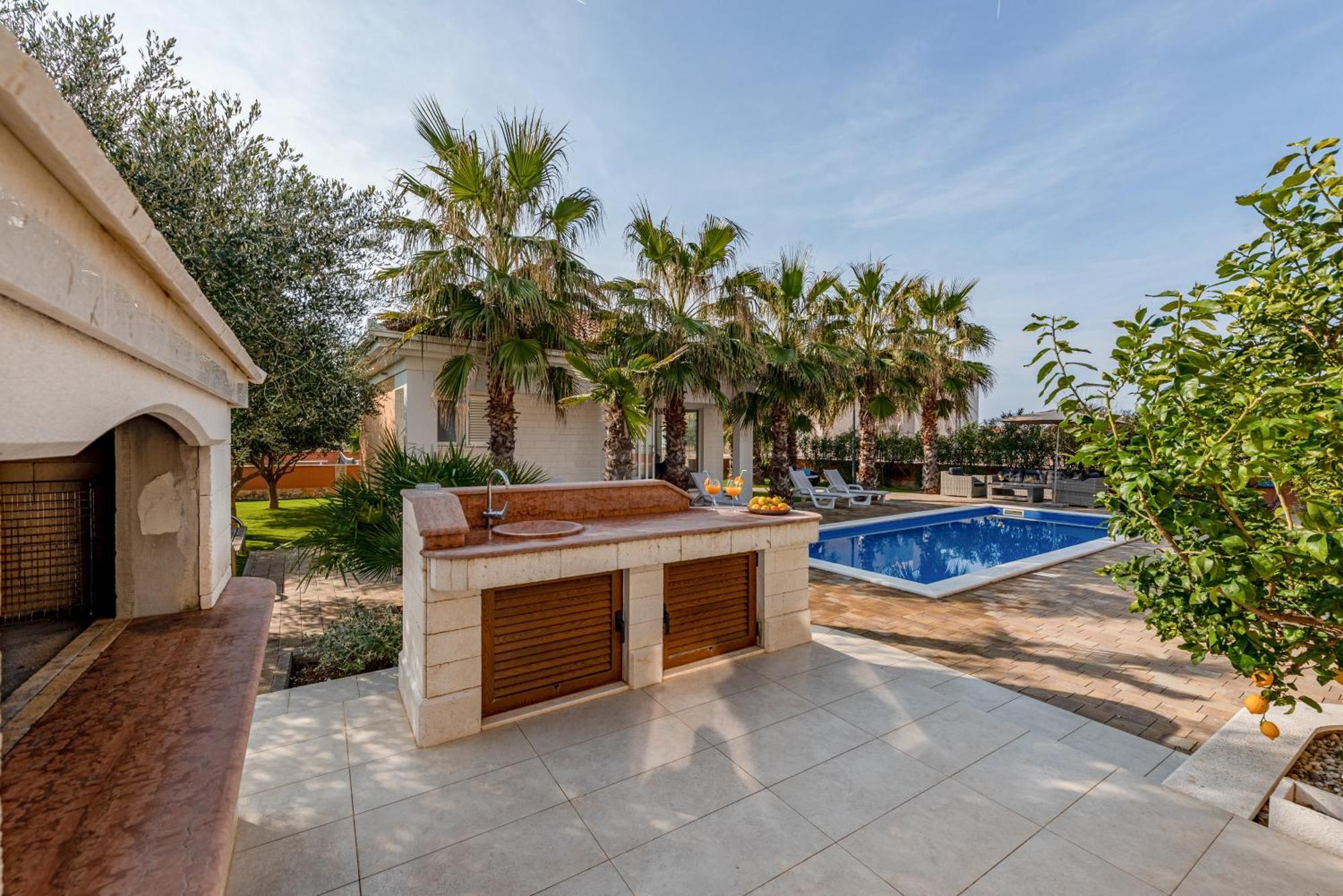 Villa Luxury Agape Palm Tennisplatz *